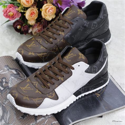 louis vuitton men's sneakers monogram.